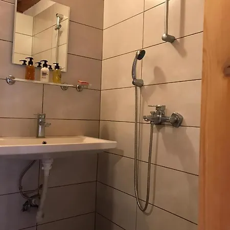 Captivating Stone House With Superb Location Near Beach And Castle In 马尔马里斯